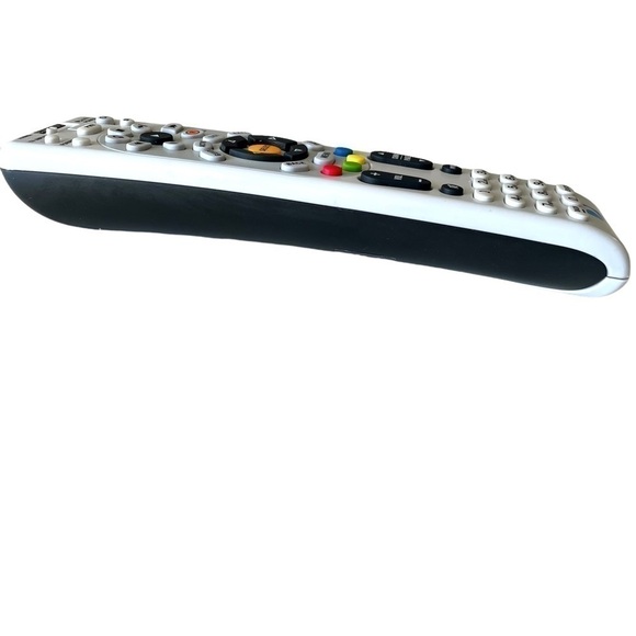 RCA Direct TV RC66 Gray Replacement DirecTV Universal IR‎ Remote Control - Picture 4 of 5